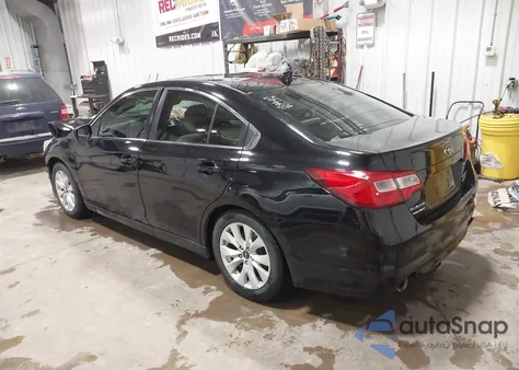 2016 Subaru Legacy 2.5I Premium z USA, uszkodzony, nr VIN 4S3BNAC60G3049286